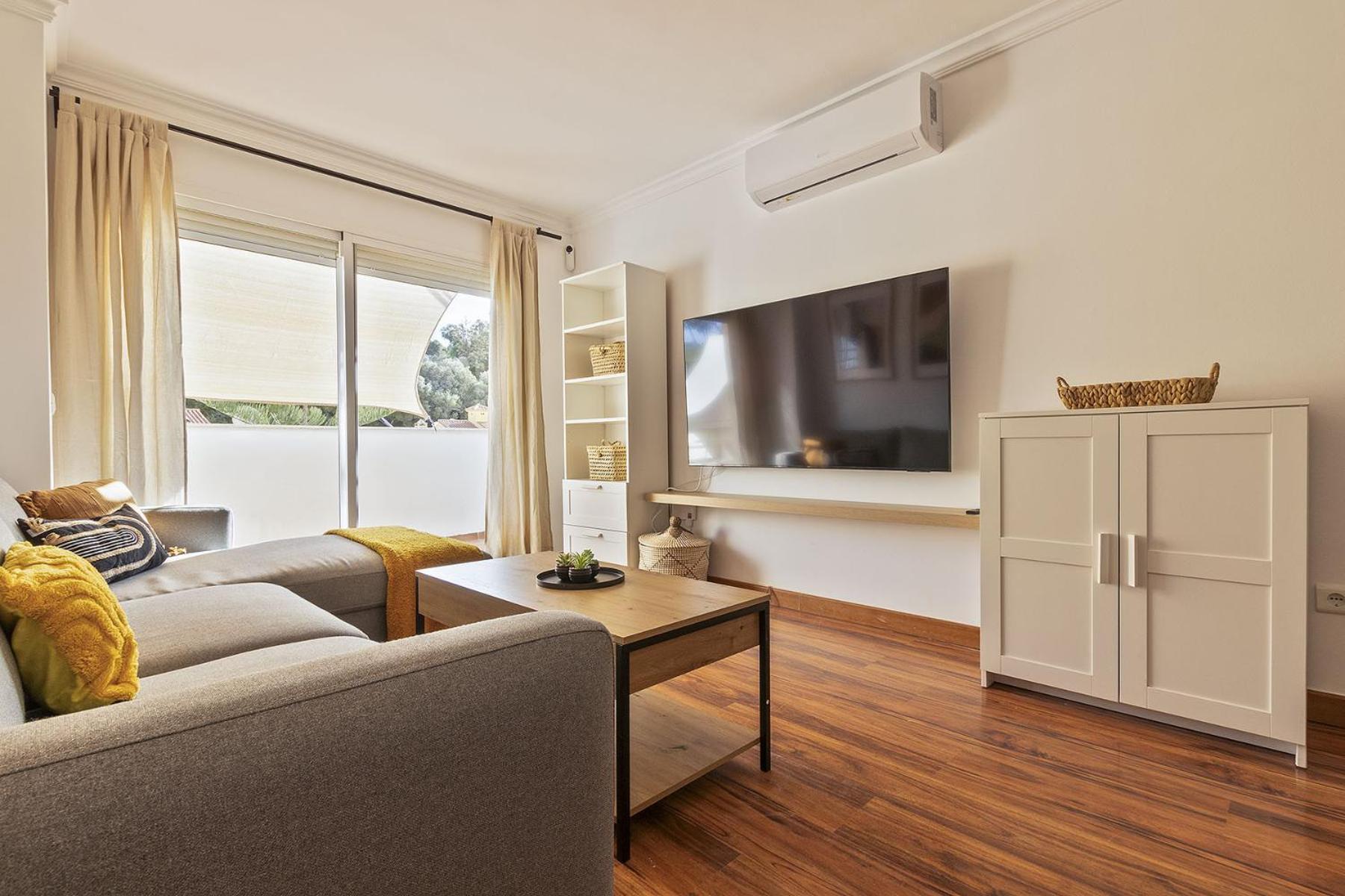 Apartment Jardines Torrequebradas By Alfresco Benalmadena